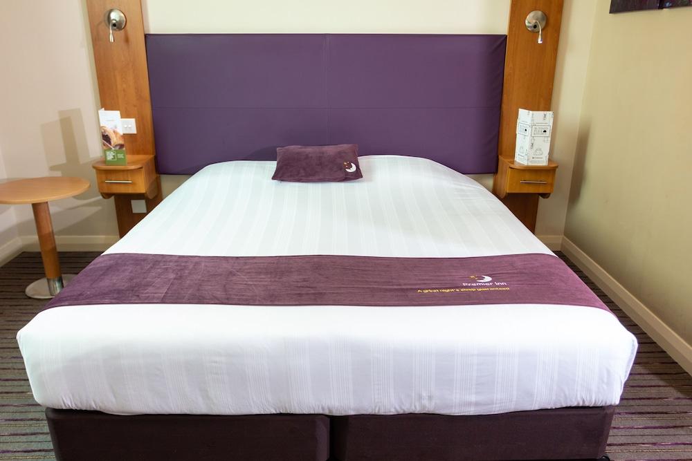 Premier Inn Dubai Silicon Oasis Экстерьер фото