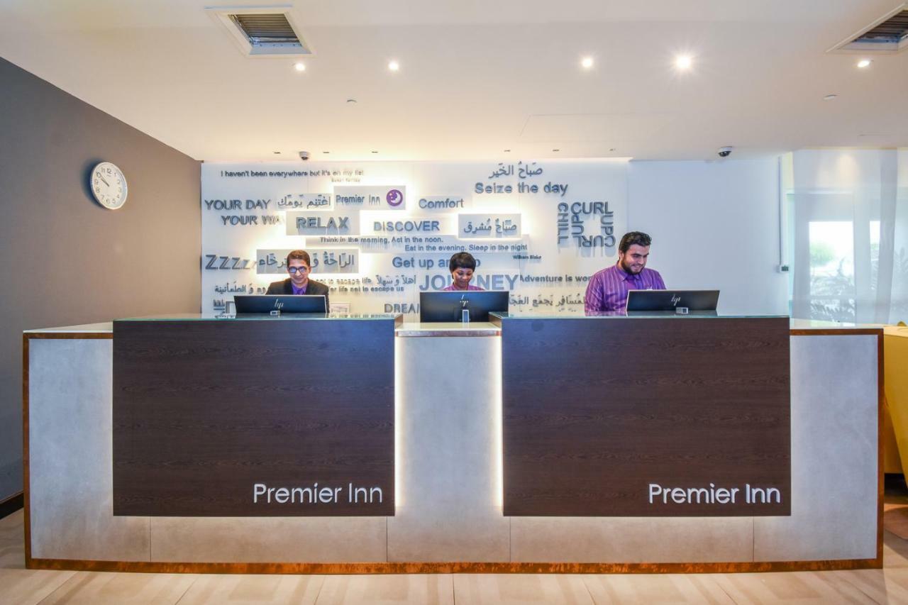 Premier Inn Dubai Silicon Oasis Экстерьер фото